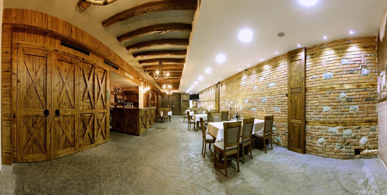 Hotel Happy Gjakova Dış mekan fotoğraf