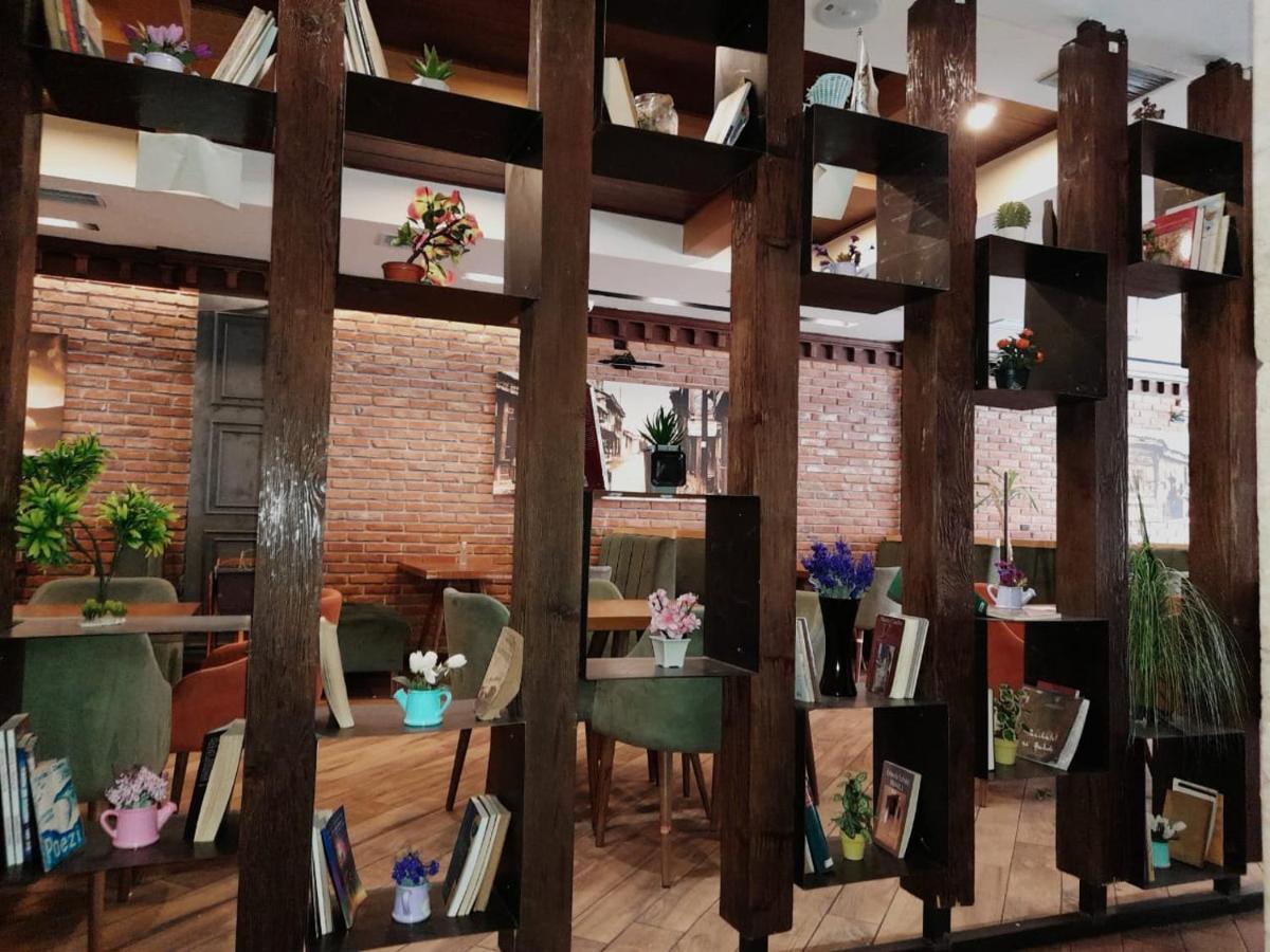 Hotel Happy Gjakova Dış mekan fotoğraf
