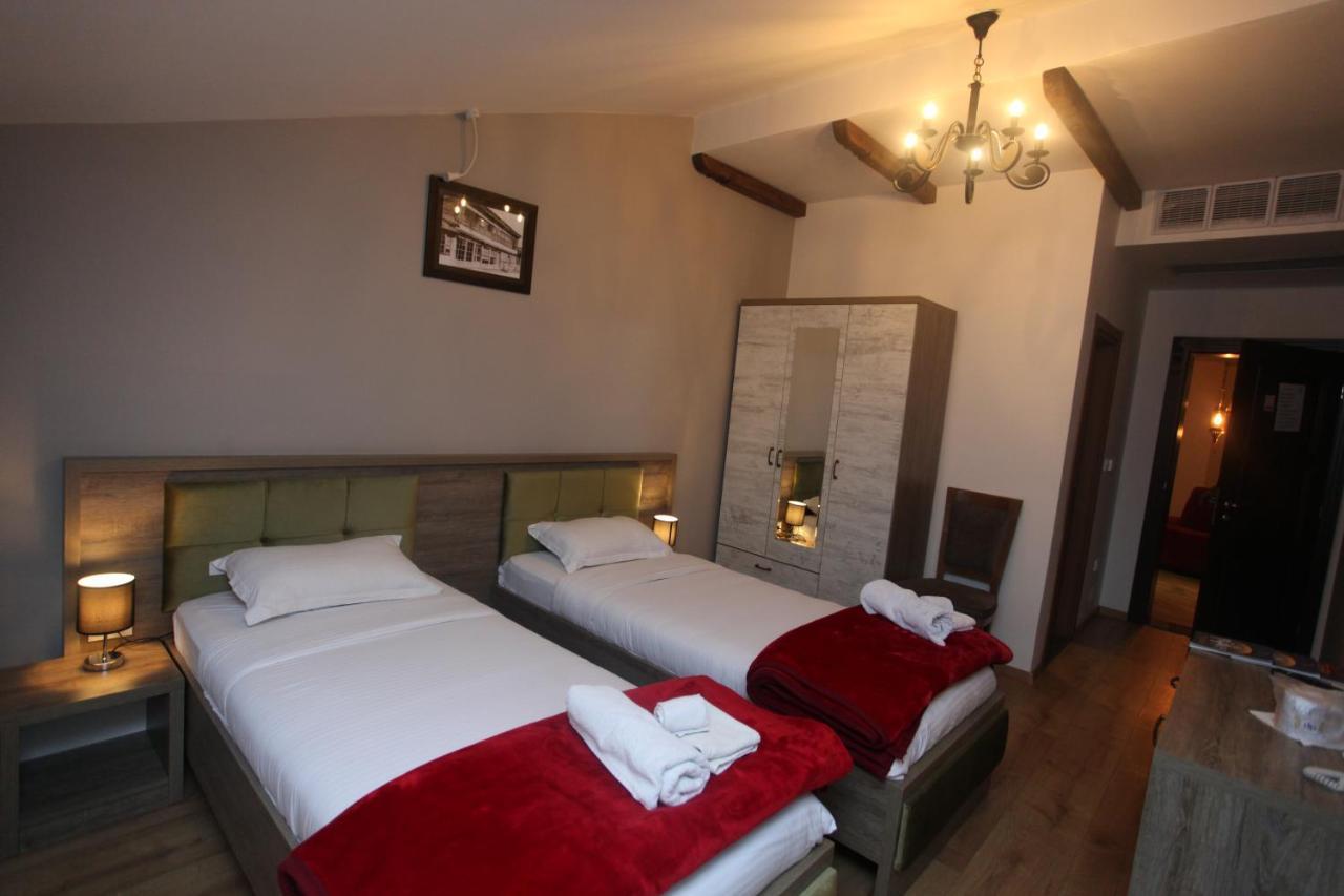 Hotel Happy Gjakova Dış mekan fotoğraf