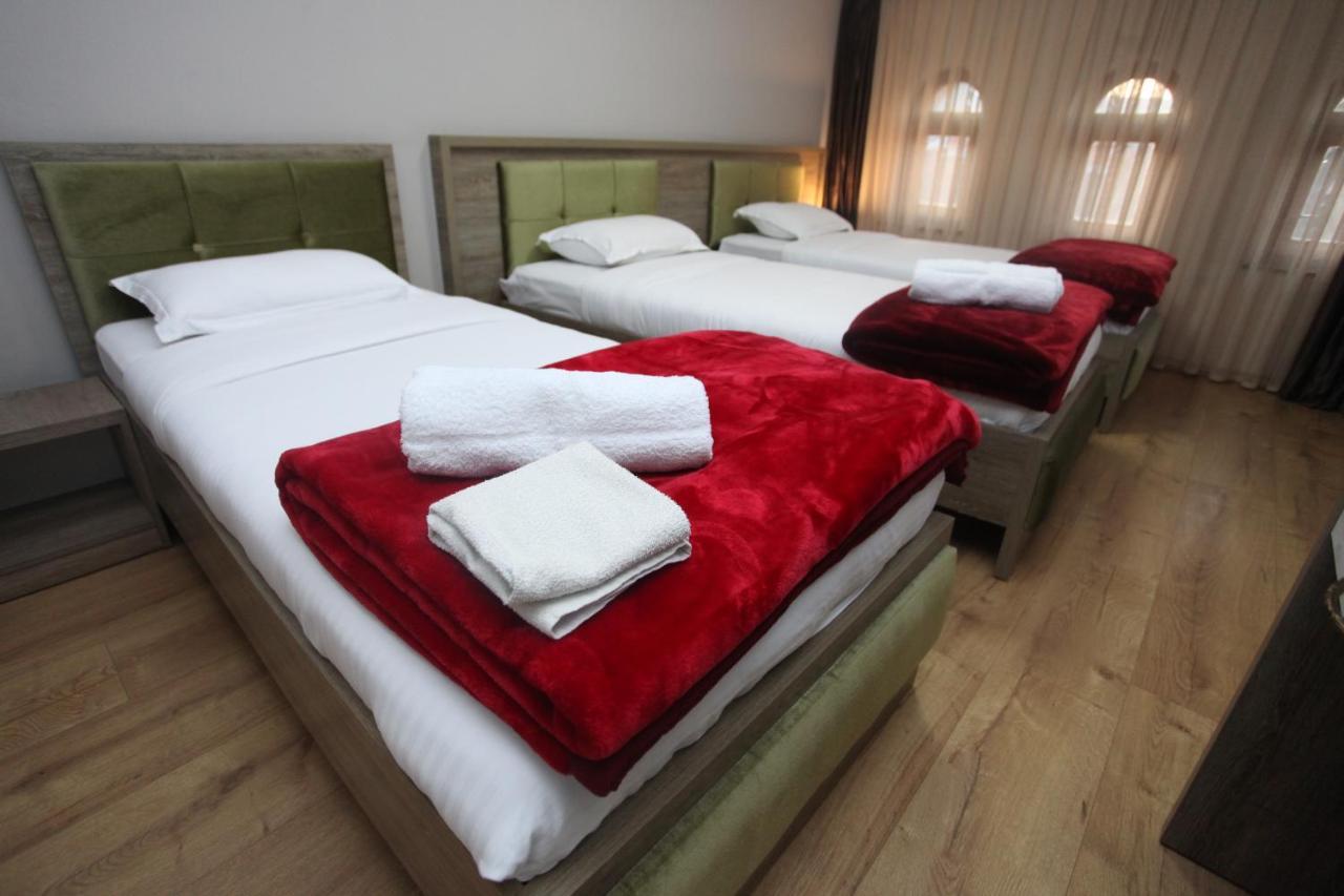 Hotel Happy Gjakova Dış mekan fotoğraf