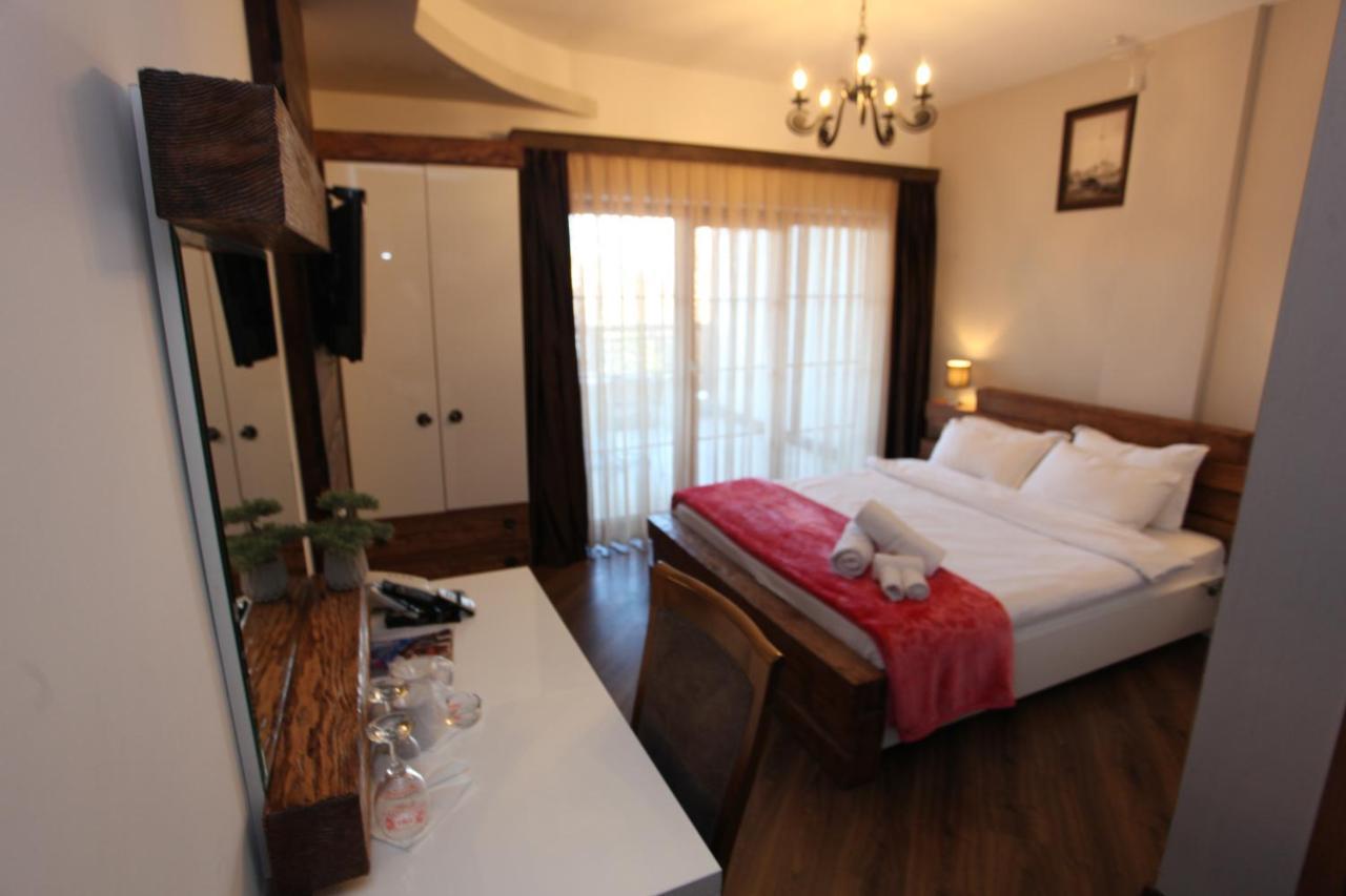 Hotel Happy Gjakova Dış mekan fotoğraf