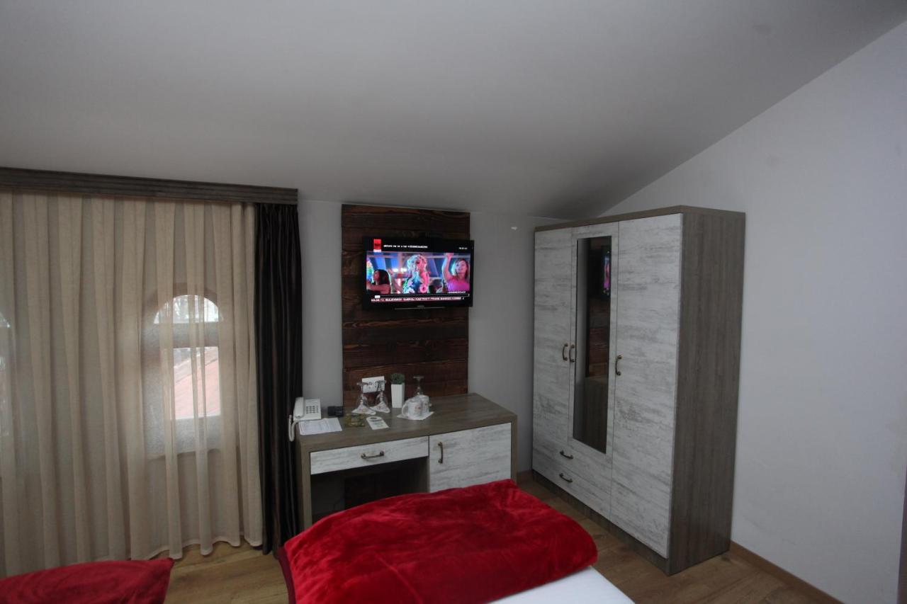 Hotel Happy Gjakova Dış mekan fotoğraf