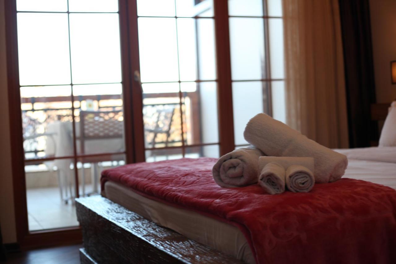 Hotel Happy Gjakova Dış mekan fotoğraf